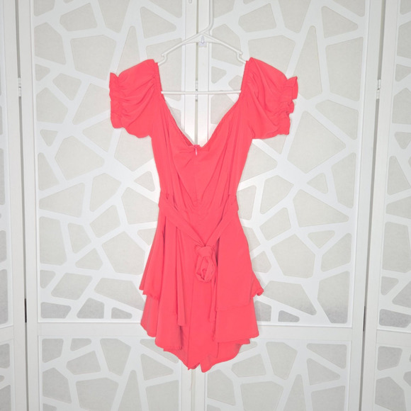 Pink Puff Sleeve Off The Shoulder Tiered Mini Romper Womens Size Medium Milkmaid - Picture 5 of 7